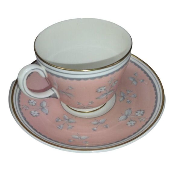 Vintage Wedgwood PIMPERNEL PINK Bone China Cup and Saucer Set W3652 Gold Trim - Picture 2 of 8